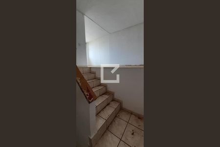Apartamento para alugar com 80m², 3 quartos e 2 vagasEscada