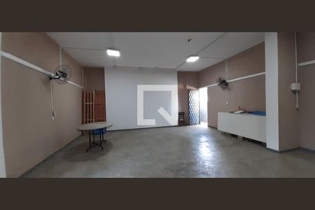 Apartamento para alugar com 80m², 3 quartos e 2 vagasÁrea comum