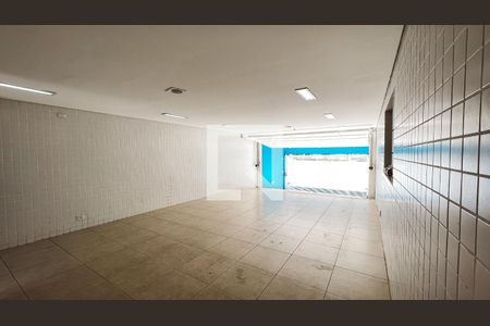 Casa à venda com 561m², 5 quartos e 6 vagasGaragem