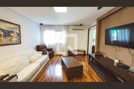 Sala de TV de casa à venda com 5 quartos, 561m² em Jardim São Bento, São Paulo