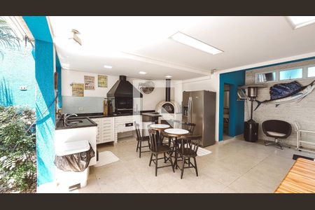 Casa à venda com 561m², 5 quartos e 6 vagasChurrasqueira