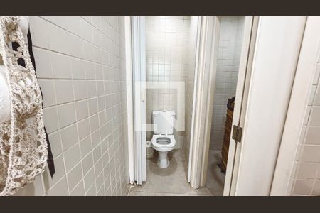 Casa à venda com 561m², 5 quartos e 6 vagasLavabo