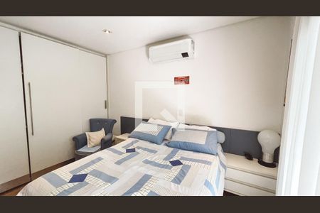 Casa à venda com 561m², 5 quartos e 6 vagasSuíte 2