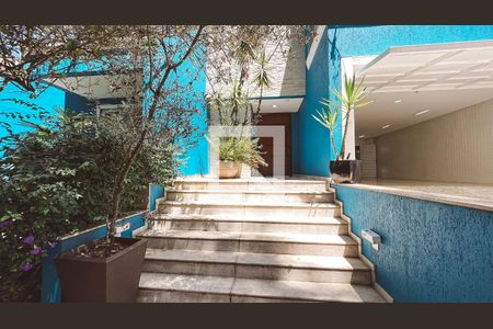 Casa à venda com 561m², 5 quartos e 6 vagasJardim