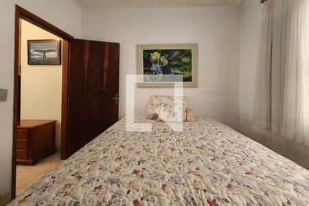 Casa à venda com 450m², 4 quartos e 6 vagasSuíte 4