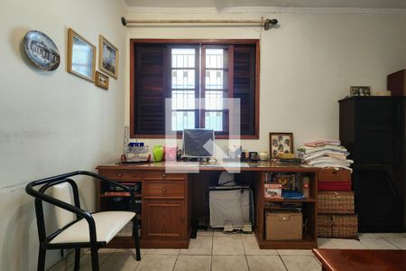 Casa à venda com 450m², 4 quartos e 6 vagasSuíte 4