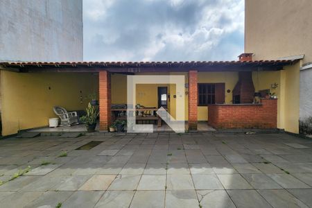 Casa à venda com 450m², 4 quartos e 6 vagasQuintal