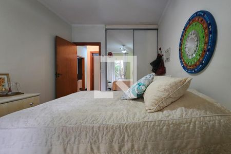 Casa à venda com 450m², 4 quartos e 6 vagasSuíte 1