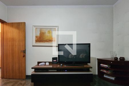 Casa à venda com 450m², 4 quartos e 6 vagasSuíte 2