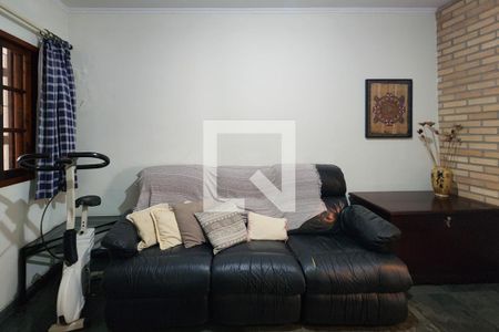 Casa à venda com 450m², 4 quartos e 6 vagasSuíte 2