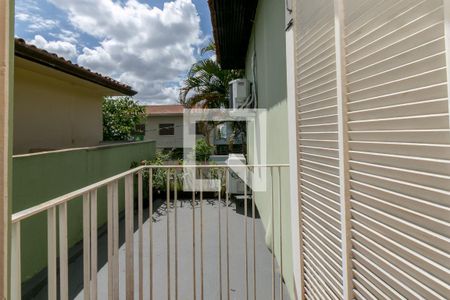 Casa à venda com 160m², 2 quartos e 2 vagas Casa à venda com 160m², 2 quartos e 2 vagasVaranda do Quarto 3