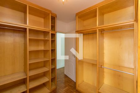 Casa à venda com 160m², 2 quartos e 2 vagas Casa à venda com 160m², 2 quartos e 2 vagasQuarto 3