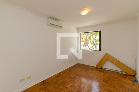 Quarto 1 de casa à venda com 2 quartos, 160m² em Vila Cordeiro, São Paulo