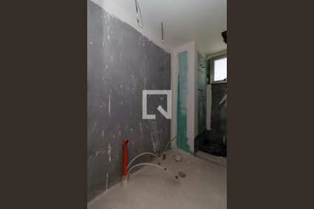 Apartamento à venda com 485m², 4 quartos e 5 vagas Apartamento à venda com 485m², 4 quartos e 5 vagasBanheiro Suíte 2