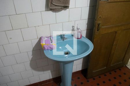 Casa à venda com 300m², 3 quartos e 3 vagas Casa à venda com 300m², 3 quartos e 3 vagasBanheiro casa 2