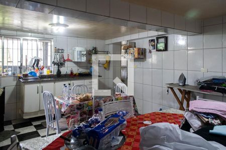 Casa à venda com 300m², 3 quartos e 3 vagas Casa à venda com 300m², 3 quartos e 3 vagasCozinha casa 2