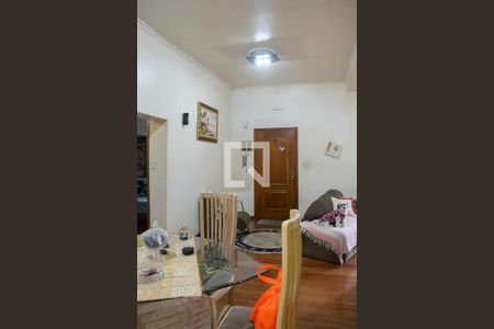 Casa à venda com 300m², 3 quartos e 3 vagas Casa à venda com 300m², 3 quartos e 3 vagasSala casa 2