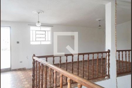 Casa à venda com 300m², 3 quartos e 3 vagas Casa à venda com 300m², 3 quartos e 3 vagasSala 2