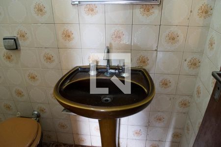 Casa à venda com 300m², 3 quartos e 3 vagas Casa à venda com 300m², 3 quartos e 3 vagasBanheiro quarto 3