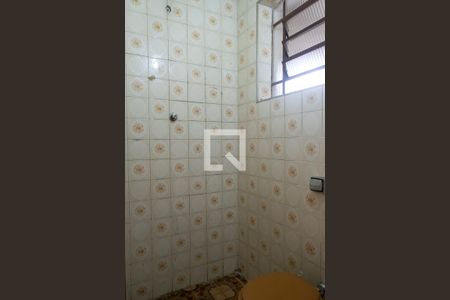 Casa à venda com 300m², 3 quartos e 3 vagas Casa à venda com 300m², 3 quartos e 3 vagasBanheiro quarto 3