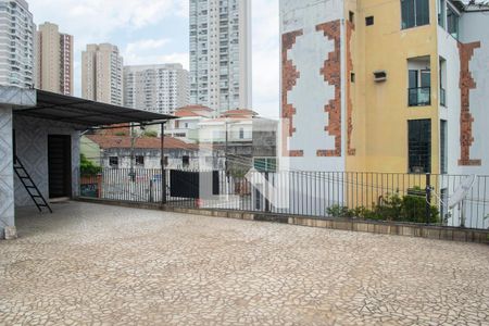 Casa à venda com 300m², 3 quartos e 3 vagas Casa à venda com 300m², 3 quartos e 3 vagasQuintal