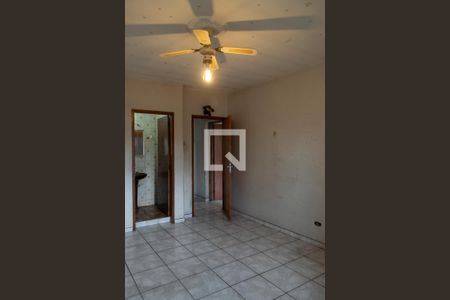 Casa à venda com 300m², 3 quartos e 3 vagas Casa à venda com 300m², 3 quartos e 3 vagasQuarto 3