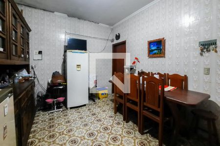 Casa à venda com 102m², 2 quartos e 1 vagaCozinha