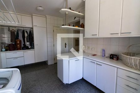 Apartamento à venda com 385m², 6 quartos e 6 vagasÁrea de Serviço