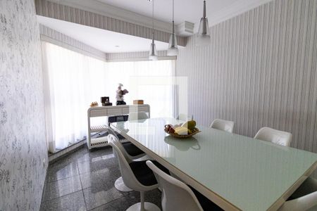 Apartamento à venda com 385m², 6 quartos e 6 vagasCopa