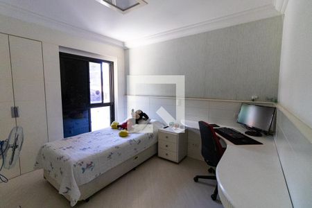 Apartamento à venda com 385m², 6 quartos e 6 vagasQuarto 4