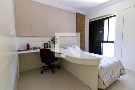 Apartamento à venda com 385m², 6 quartos e 6 vagasQuarto 3