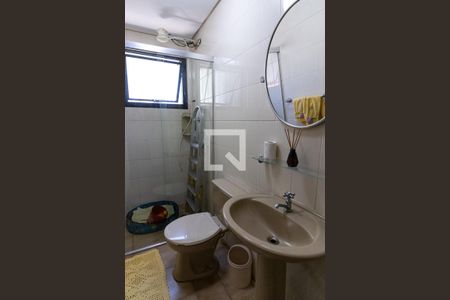 Apartamento à venda com 385m², 6 quartos e 6 vagasBanheiro de serviço