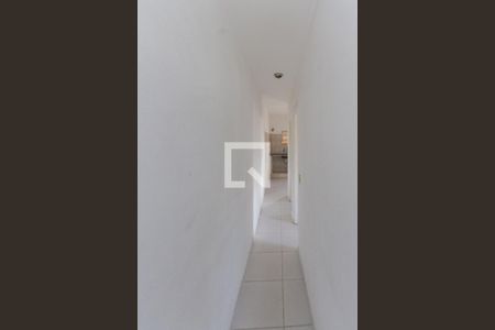 Corredor de casa para alugar com 1 quarto, 50m² em Vila Santa Virginia, São Paulo