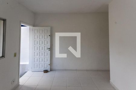 Sala de casa para alugar com 1 quarto, 50m² em Vila Santa Virginia, São Paulo