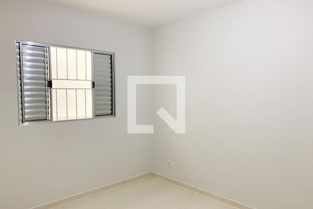 Quarto de casa para alugar com 1 quarto, 26m² em Umuarama, Osasco
