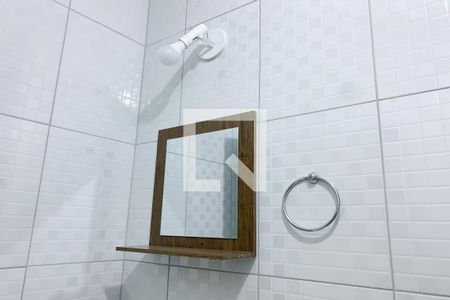 Banheiro de casa para alugar com 1 quarto, 26m² em Umuarama, Osasco