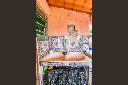 Casa à venda com 101m², 3 quartos e 1 vagaÁrea de Serviço