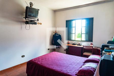 Casa à venda com 200m², 3 quartos e 2 vagas Casa à venda com 200m², 3 quartos e 2 vagasSuite