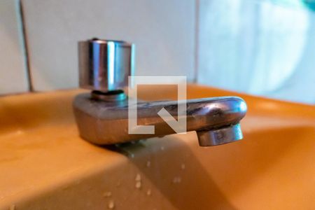 Casa à venda com 200m², 3 quartos e 2 vagas Casa à venda com 200m², 3 quartos e 2 vagasLavabo - Torneira