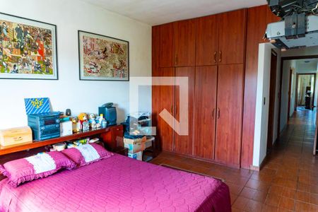 Suite de casa à venda com 3 quartos, 200m² em Vila Campestre, São Paulo