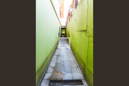 Casa à venda com 200m², 3 quartos e 2 vagas Casa à venda com 200m², 3 quartos e 2 vagasCorredor