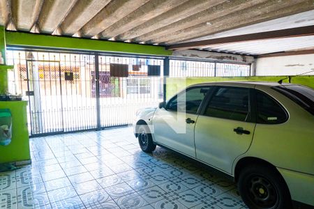 Casa à venda com 200m², 3 quartos e 2 vagas Casa à venda com 200m², 3 quartos e 2 vagasGaragem