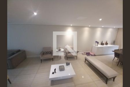 Casa à venda com 4 quartos, 280m² em VILA DEODORO, São Paulo