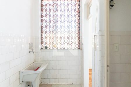 Apartamento à venda com 70m², 2 quartos e 1 vagaÁrea de Serviço