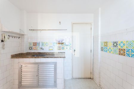 Apartamento à venda com 70m², 2 quartos e 1 vagaCozinha