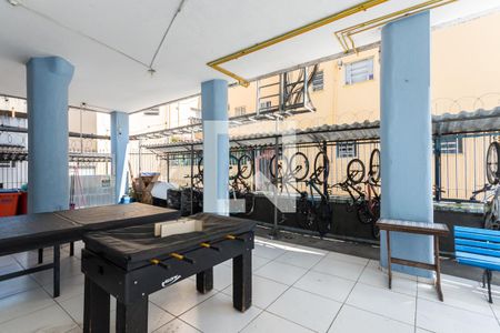Apartamento à venda com 70m², 2 quartos e 1 vagaÁrea comum