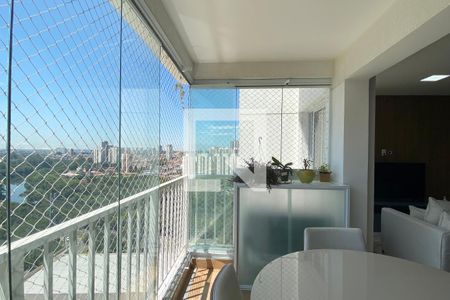 Vista da Sala de apartamento à venda com 2 quartos, 69m² em Alphaville Empresarial, Barueri