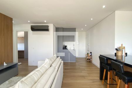 Sala de apartamento à venda com 2 quartos, 69m² em Alphaville Empresarial, Barueri