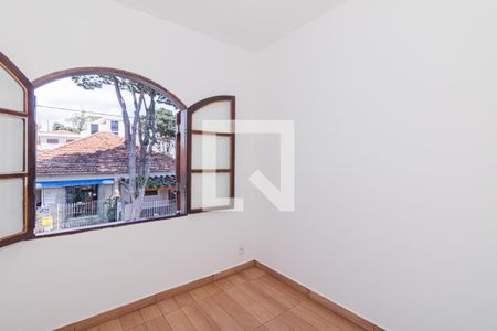 Quarto 1 de casa para alugar com 3 quartos, 110m² em Vila Constança, São Paulo