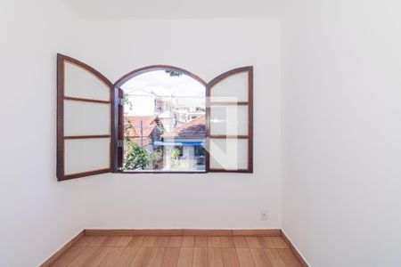 Quarto 1 de casa para alugar com 3 quartos, 110m² em Vila Constança, São Paulo